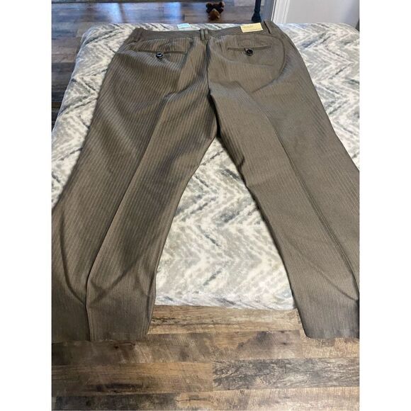 Eddie Bauer Dress Pants - Picture 5 of 8